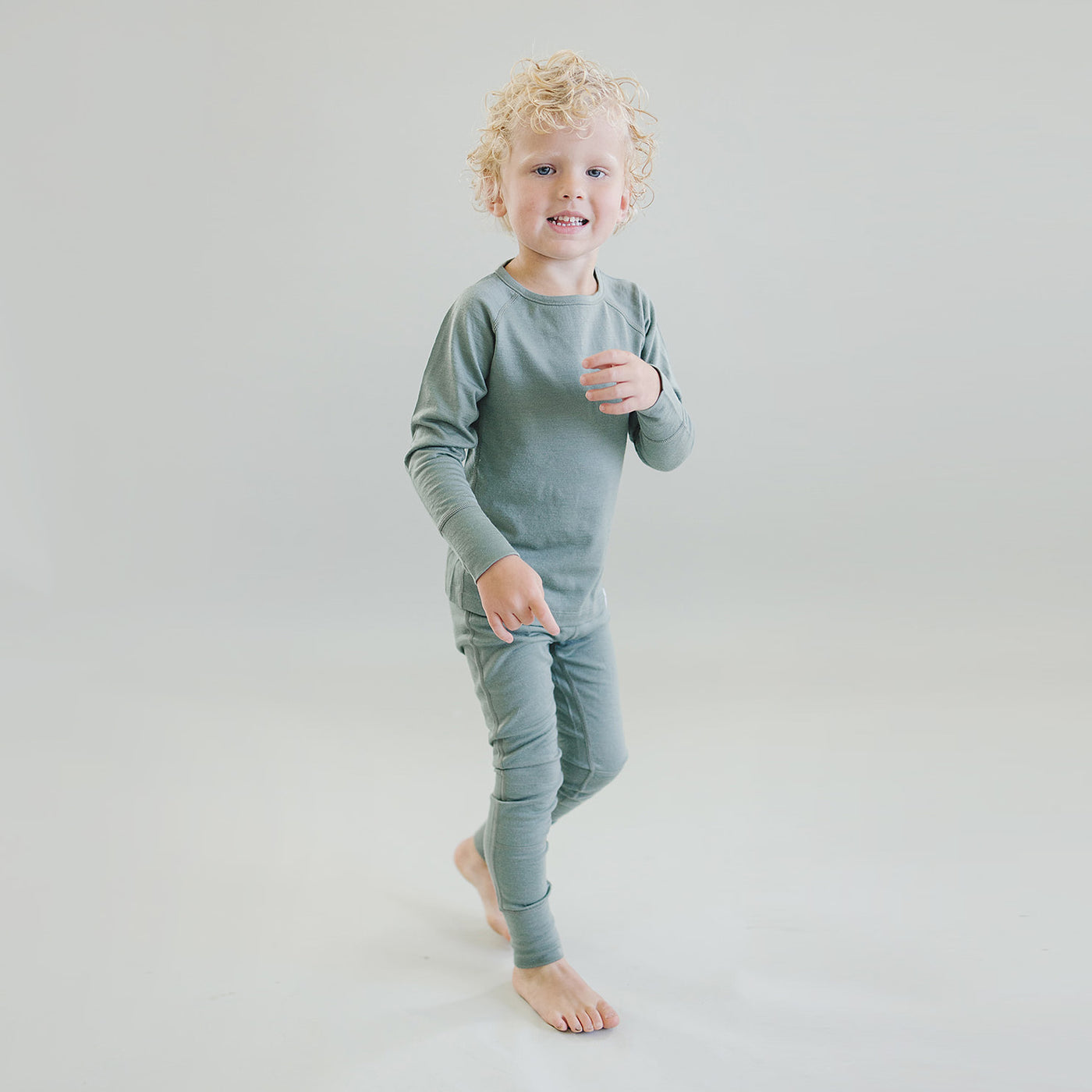 Australian Merino Wool Kids Long Sleeve Crew Neck (size 10 + 12) – Woolerina